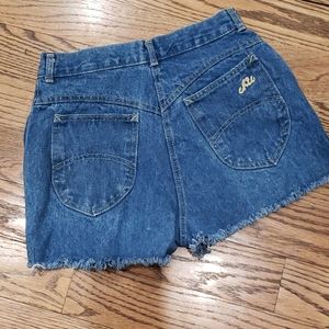 5/$25 Vintage Chic high waisted fringe jean shorts